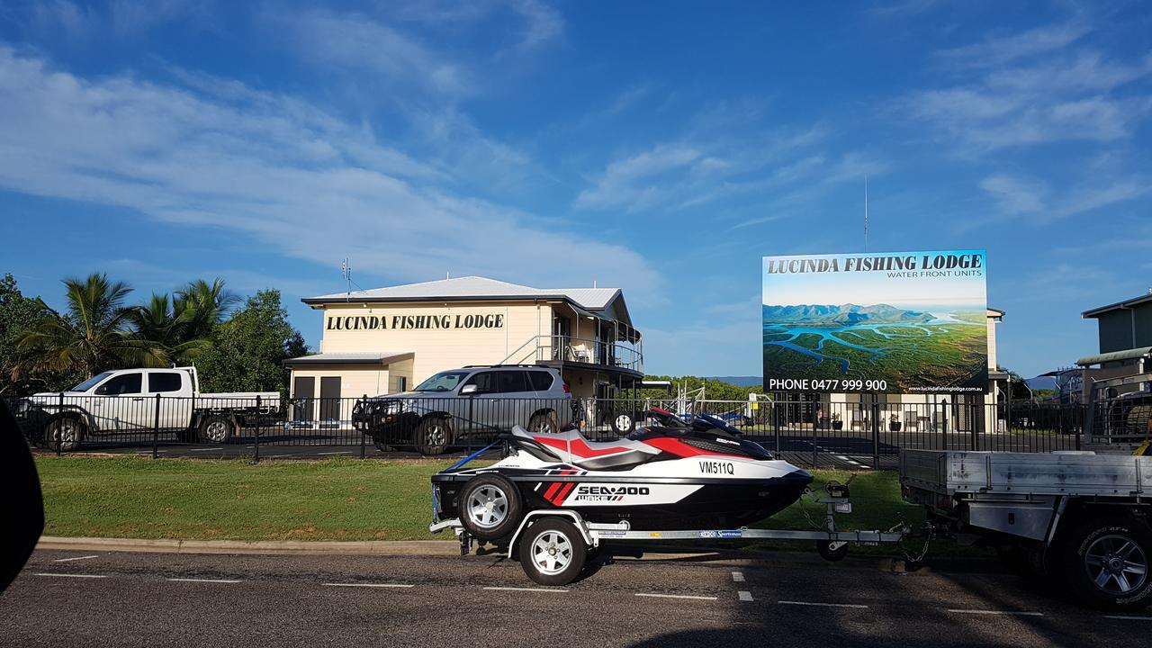 Lucinda Fishing Lodge エクステリア 写真